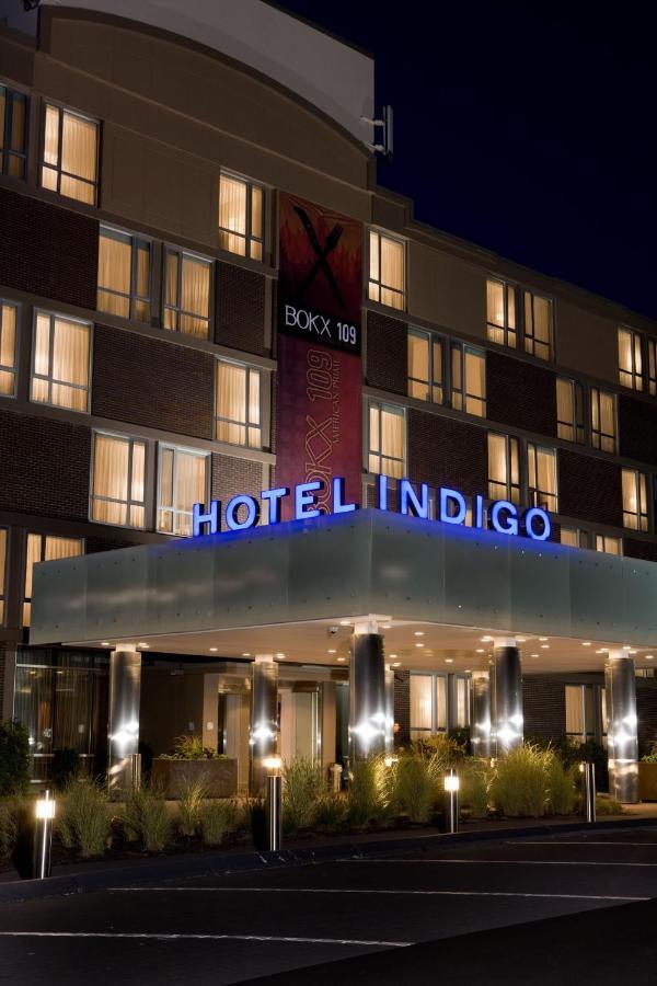 Hotel Indigo Boston - Newton Riverside Luaran gambar